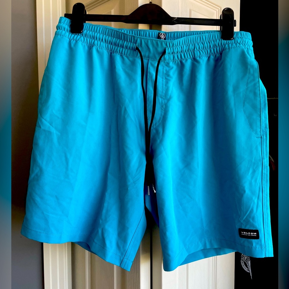 Volcom Elastic Waist Short Size L